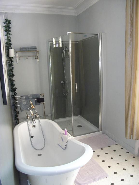 Chateau De Belle-Vue Bed & Breakfast Sainte-Cecile  Ruang foto