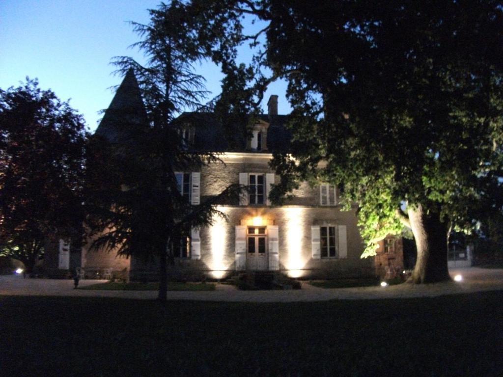Chateau De Belle-Vue Bed & Breakfast Sainte-Cecile  Bagian luar foto