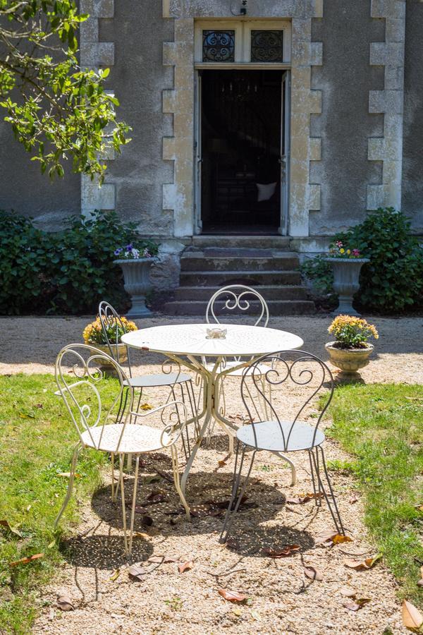 Chateau De Belle-Vue Bed & Breakfast Sainte-Cecile  Bagian luar foto