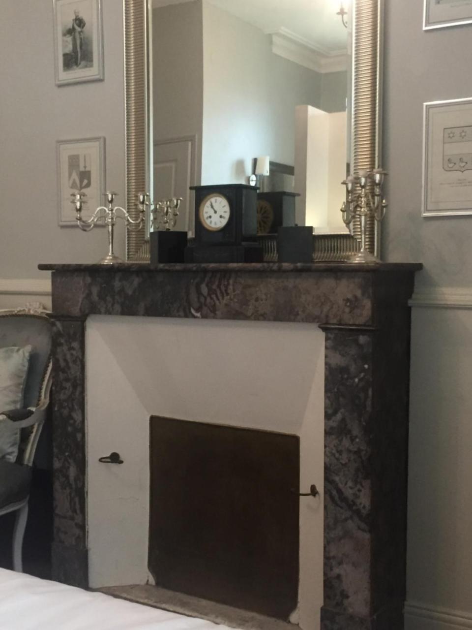 Chateau De Belle-Vue Bed & Breakfast Sainte-Cecile  Bagian luar foto